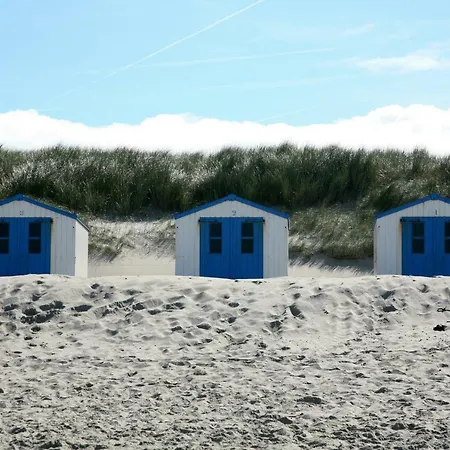 Holiday park Duinpark De Robbenjager De Cocksdorp (Texel)